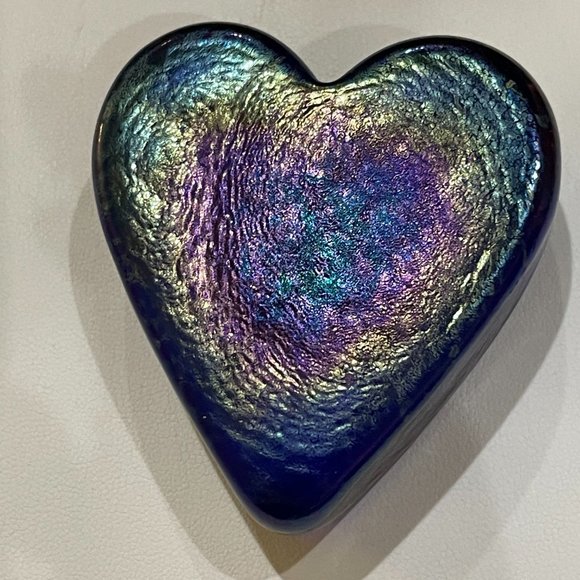 Heart Shape Paperweight - Picture 3 of 3